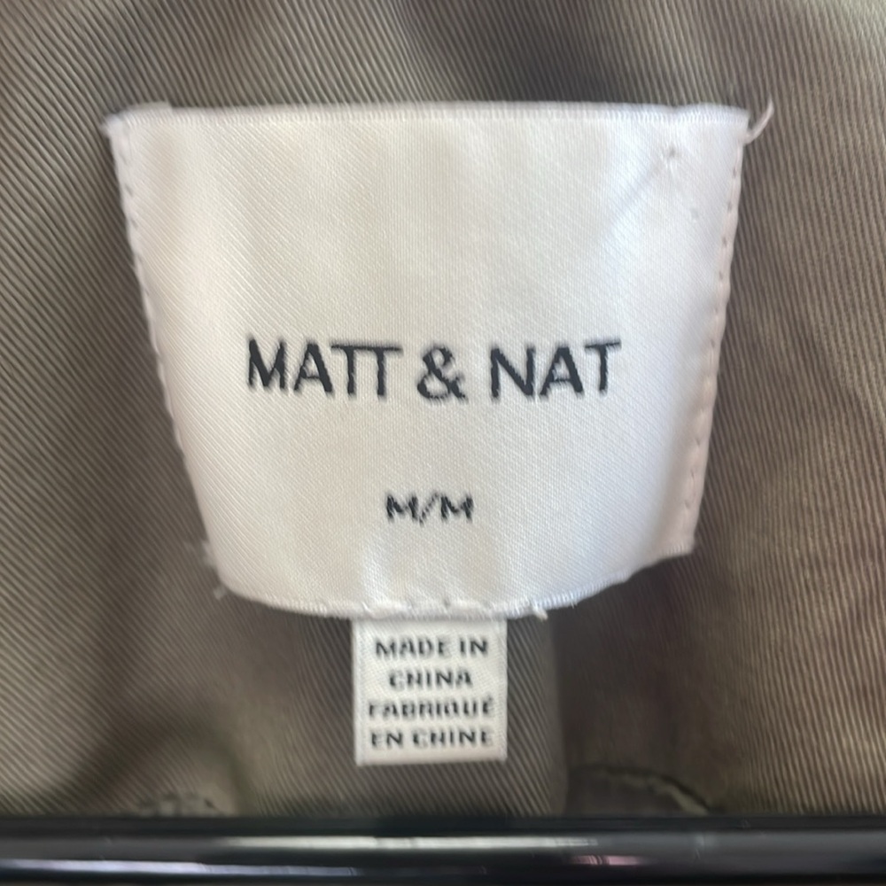 Matt & Nat - Classic Safari Outdoor Army Hood Jacket - Green - M - Picture 3 of 12